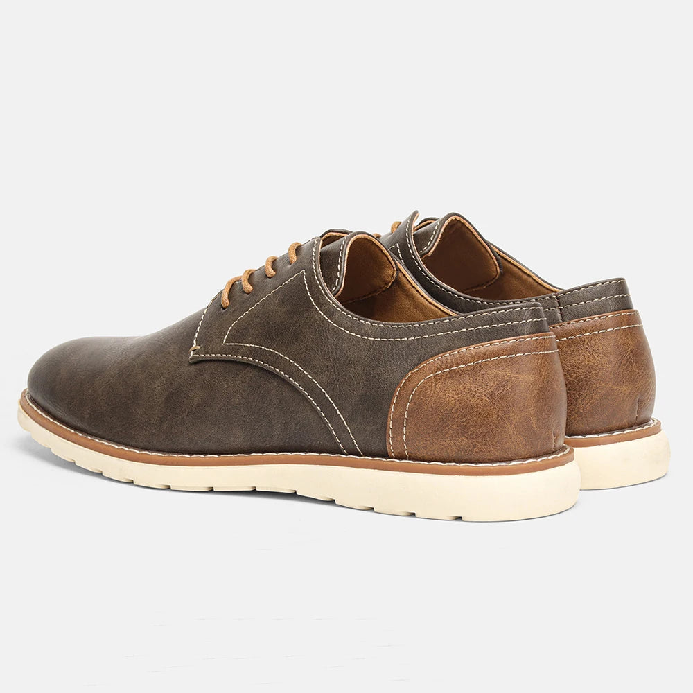 Derbies Homme Marron Effet Cuir – Semelle Blanche Confort