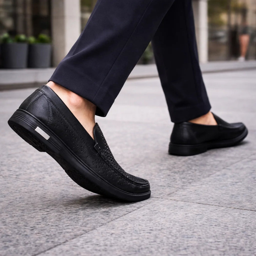 Mocassin Homme Cuir Noir Perforé Mouvement