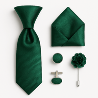 Cravate Soie Vert Foncé ensemble